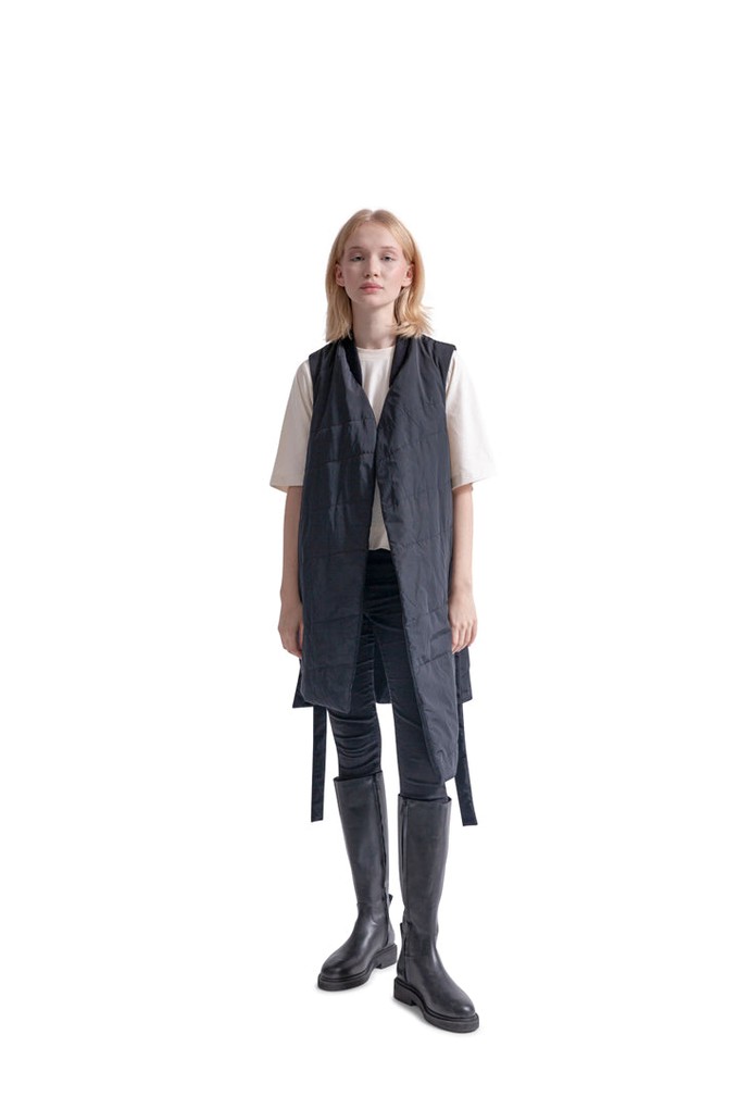 Women’s Versatile Vest from AFKA