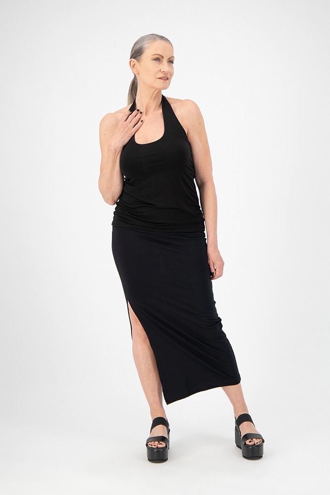 Stretch skirt (with slit) from Aimmea