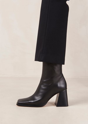 South Black Leather Ankle Boots from Alohas