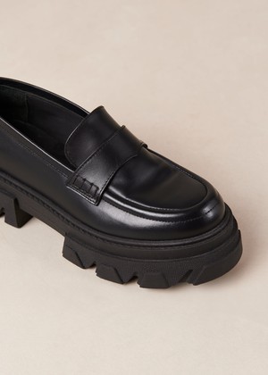 Trailblazer Black Leather Loafers from Alohas