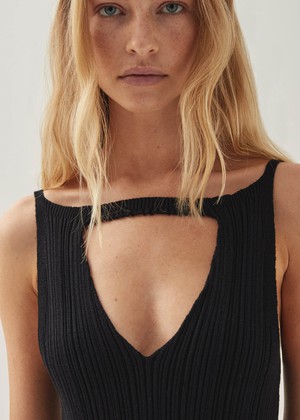 Delia Black Dress from Alohas