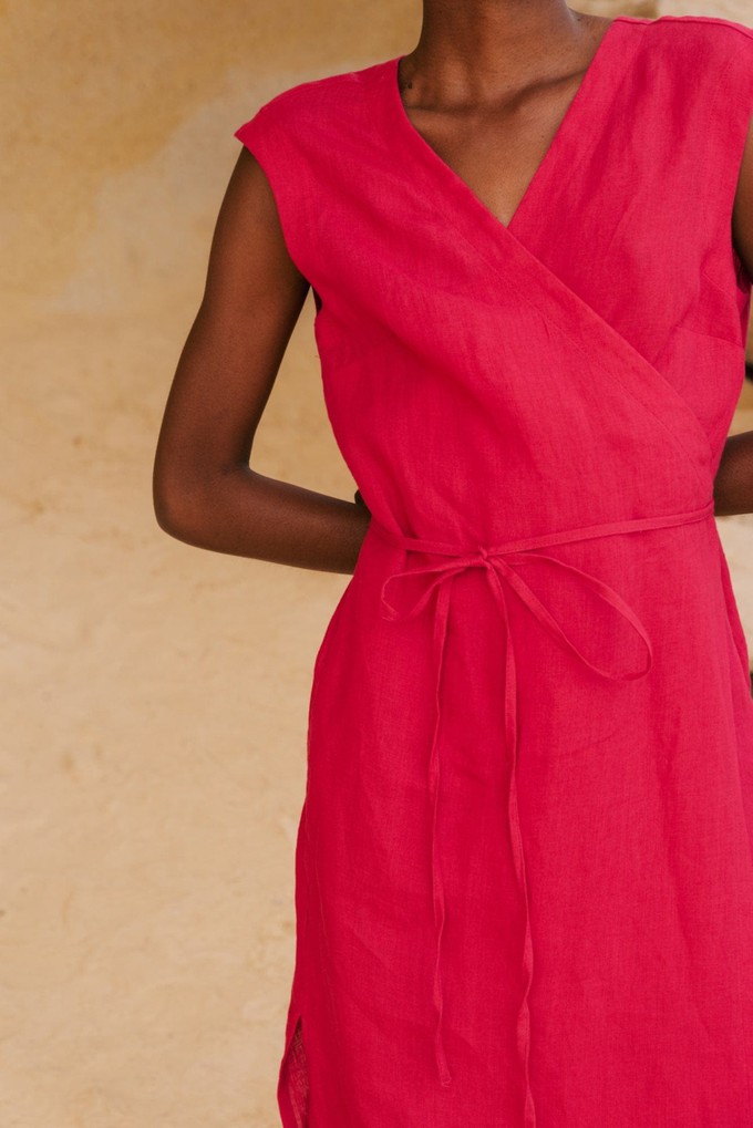 Aurora mid length linen dress in Viva Magenta from AmourLinen