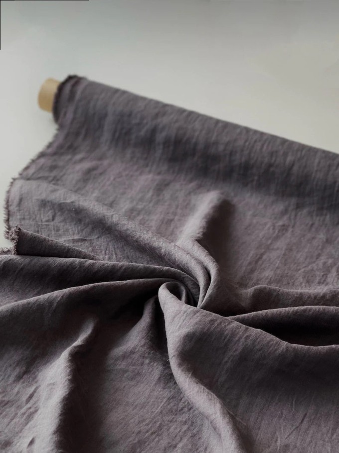 Charcoal 95" / 240 cm linen fabric from AmourLinen