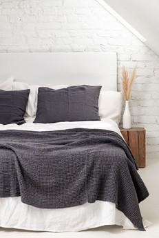 Linen waffle bed throw in Charcoal via AmourLinen
