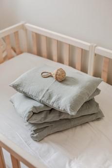 Linen baby bedding via AmourLinen