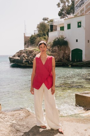 BLANCA top in Viva Magenta from AmourLinen