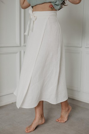 IRIS skirt in White from AmourLinen
