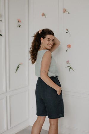 MATILDA shorts in Charcoal from AmourLinen