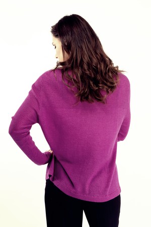 Purple cashmere sweater with rib knit details from Asneh