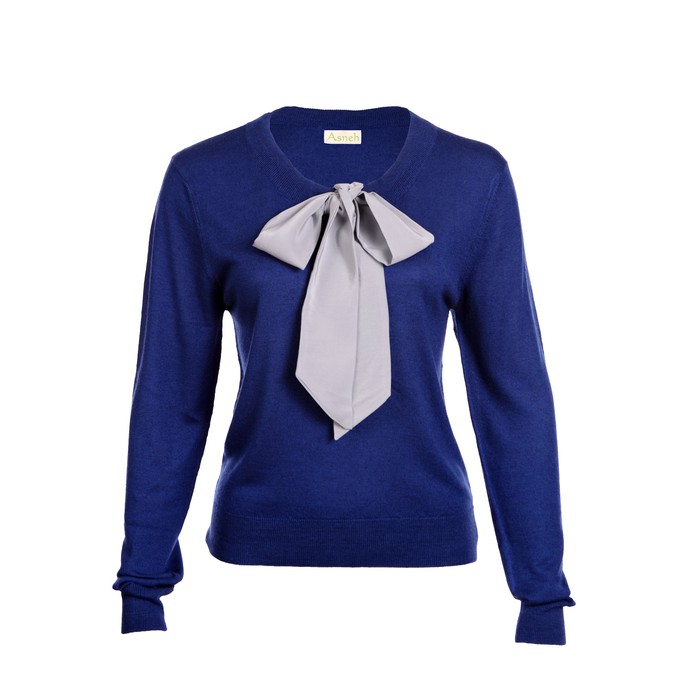 Blue Helen Sweater w. Silver Grey Silk Tie Pussy-Bow from Asneh
