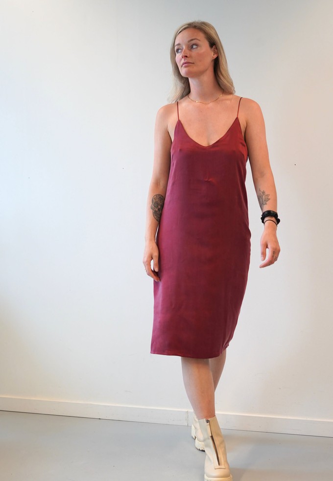 Vegan silk Slipdress from Atelier Jungles