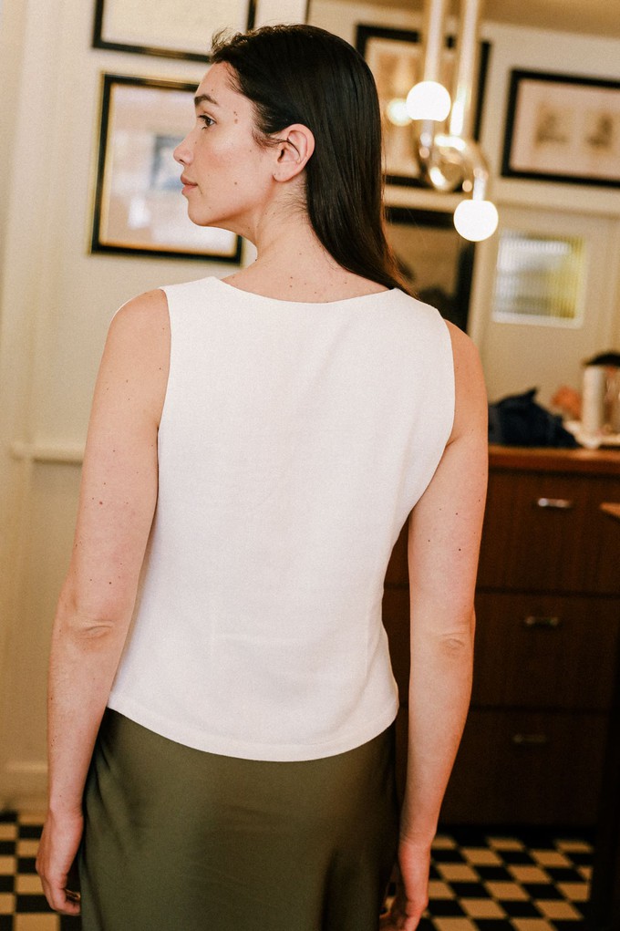 Top Azalée white from avani apparel