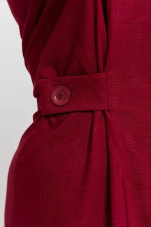 Emilia | Midi A-Linie Kleid mit Leinen in Rot from AYANI