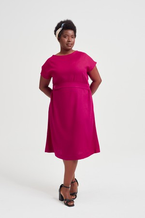 Sati | Sommerkleid mit Rundhalsausschnitt in Rot from AYANI