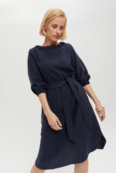 Celine | Elegantes Kleid mit Ausschnitt-Element und Gürtel in Dunkelblau via AYANI