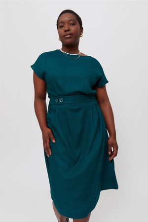 Sati | Midi Dress with Boat Neck in Green from AYANI