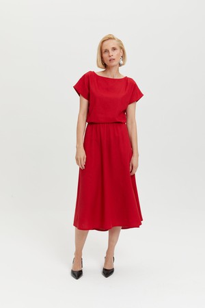 Nane | Leinenkleid mit kurzen Ärmeln in Rot from AYANI