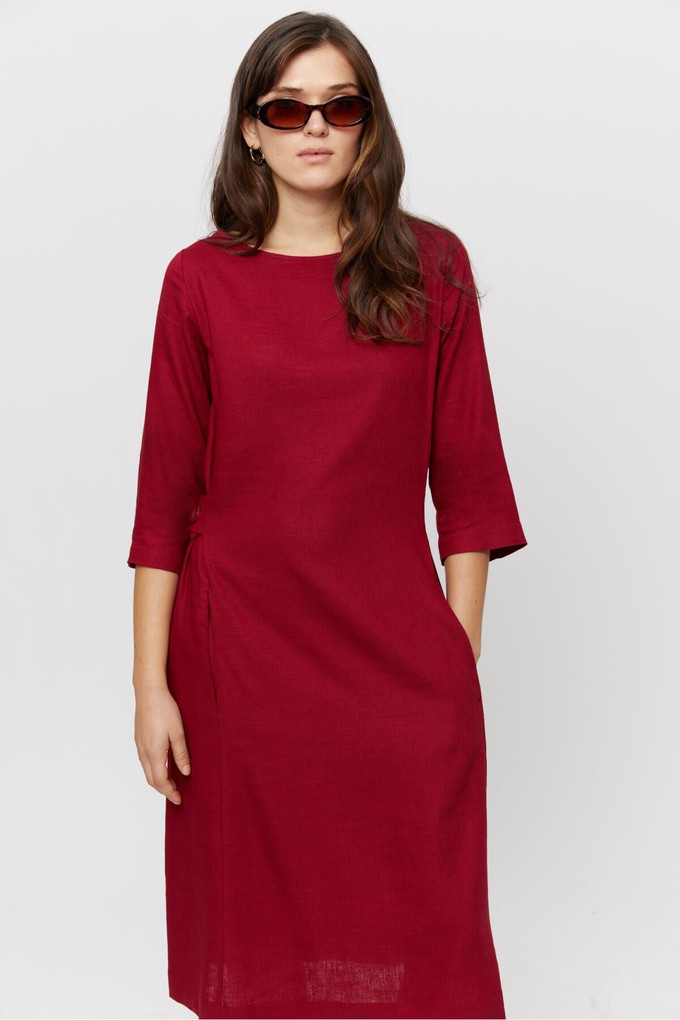 Emilia | Midi A-Linie Kleid mit Leinen in Rot from AYANI