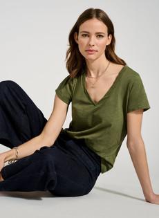Baukjen Essentials Organic Cotton V-Neck Tee via Baukjen