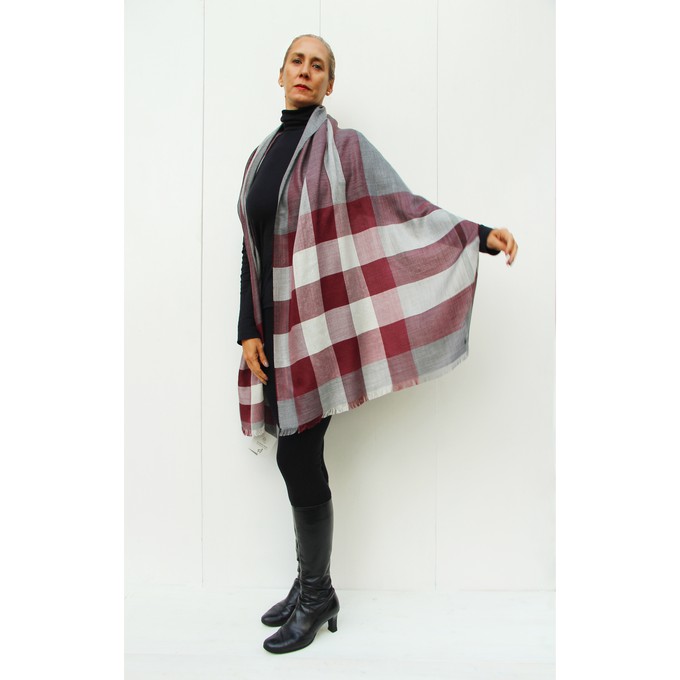 Check Light Stole Alpaca & Silk from B.e Quality