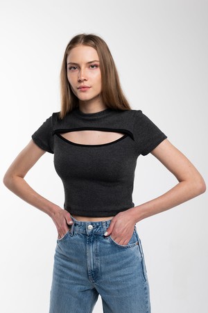 Cut-Out Knit Tee from Bee & Alpaca