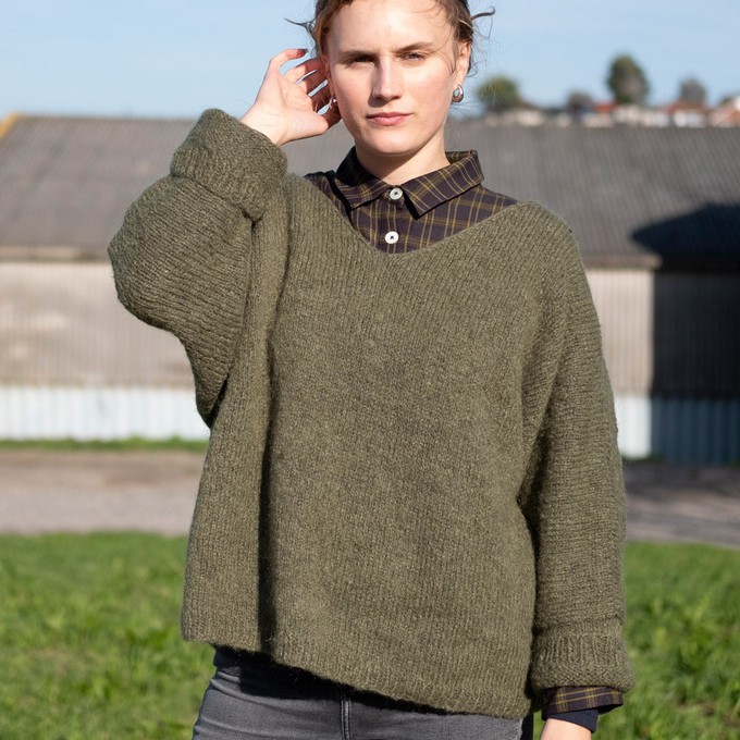 Leah V Neck Wool Jumper from BIBICO