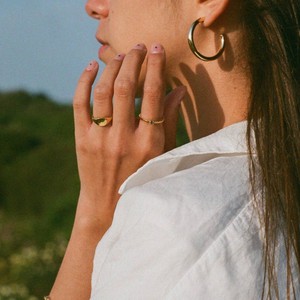 THE EMMA RING GREEN - solid gold from Bound Studios