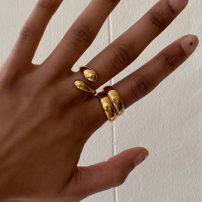 THE ONA RING - solid gold from Bound Studios