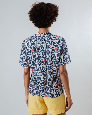 Ola de Calor Aloha Blouse Navy from Brava Fabrics
