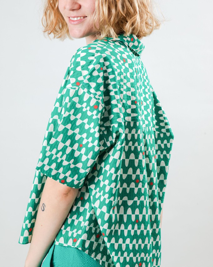 Sunset Cropped Bluse Grün from Brava Fabrics