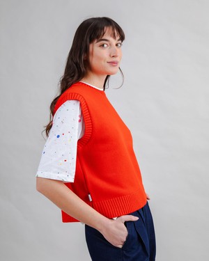 Wollweste Rot from Brava Fabrics