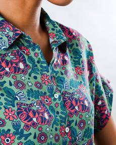 Asis Percales Tigris Batwing Bluse Grün via Brava Fabrics