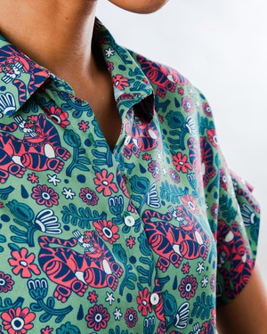 Asis Percales Tigris Batwing Bluse Grün from Brava Fabrics