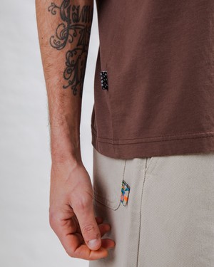 T-Shirt Choco Label Braun from Brava Fabrics