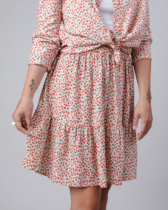 Cherry Kurzer Rock Sand from Brava Fabrics
