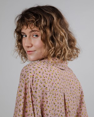 Peanuts Woodstock Aloha Bluse Light Pink from Brava Fabrics