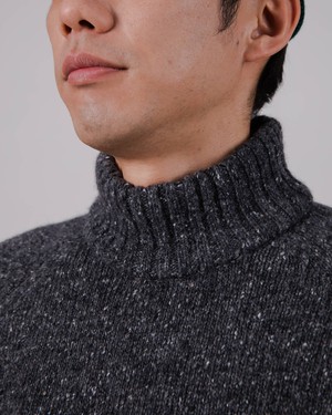 Perkins Pullover aus Wolle Grau from Brava Fabrics