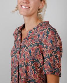 Asis Percales Passerine Aloha Bluse via Brava Fabrics