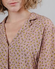 Peanuts Woodstock Aloha Bluse Light Pink via Brava Fabrics