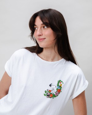 Peanuts Flowers Scoop Tee White from Brava Fabrics