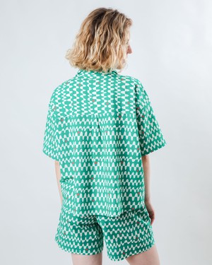 Sunset Cropped Bluse Grün from Brava Fabrics