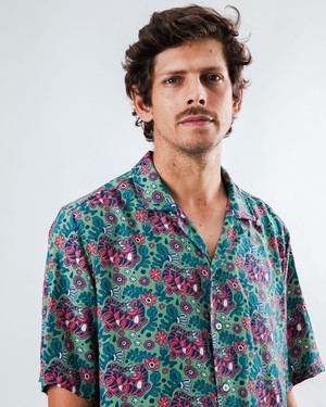 Asis Percales Tigris Aloha Shirt Light Green from Brava Fabrics