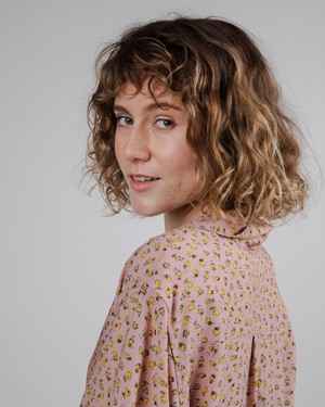 Peanuts Woodstock Aloha Bluse Light Pink from Brava Fabrics