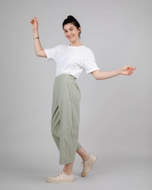 Oversize Picnic Hose Khaki from Brava Fabrics