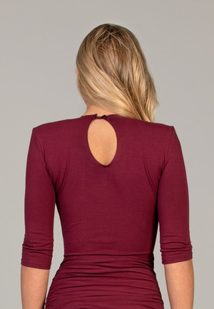 Anemone body bordeaux from C by Stories