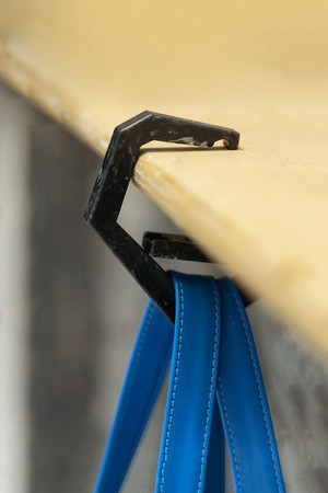 Closset Canussa - Bag & Backpack hook from CANUSSA