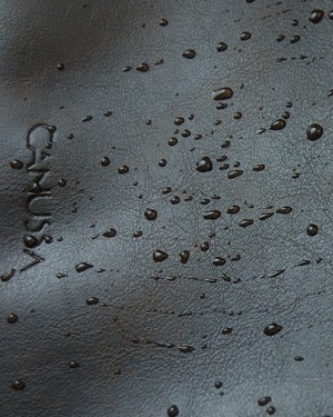 Totissimo shoulder bag - Chocolate from CANUSSA