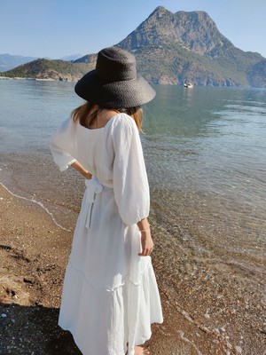 Alice Muslin Maxi Dress from Chillax