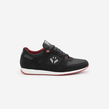 raven - red black f from COG