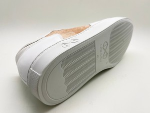 nat-2™ Preloved white peach (W/M/X) from COILEX